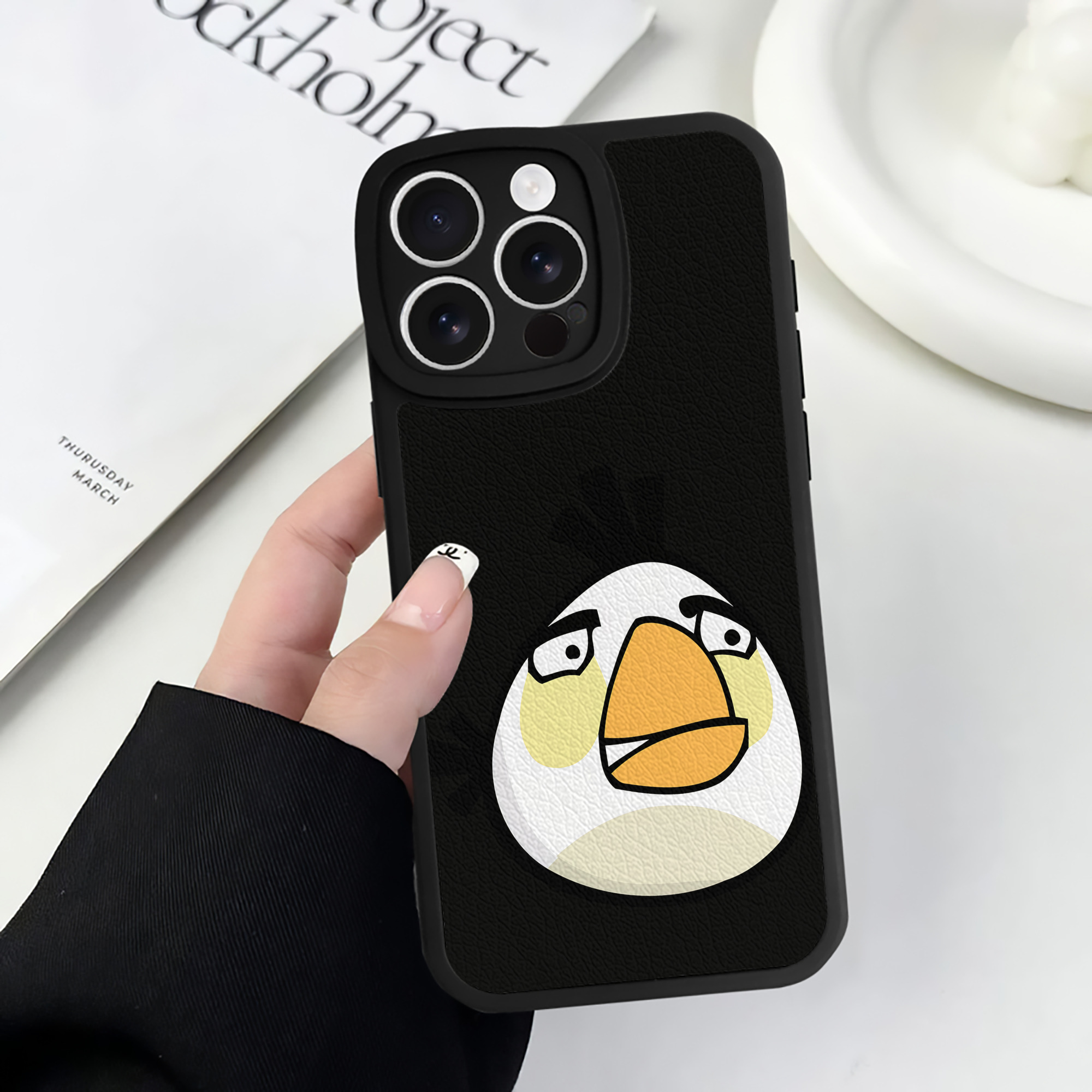 （画像用） Angry Birds アングリーバード 【iPhone 16シリーズ対応】シリコンスマホケース（レザー調） 材質：シリコン
